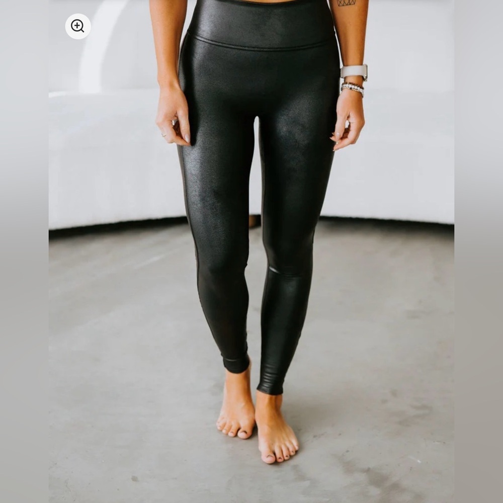 SPANX Faux Leather Leggings Black Party Going Out Club Stretch Women’s Large